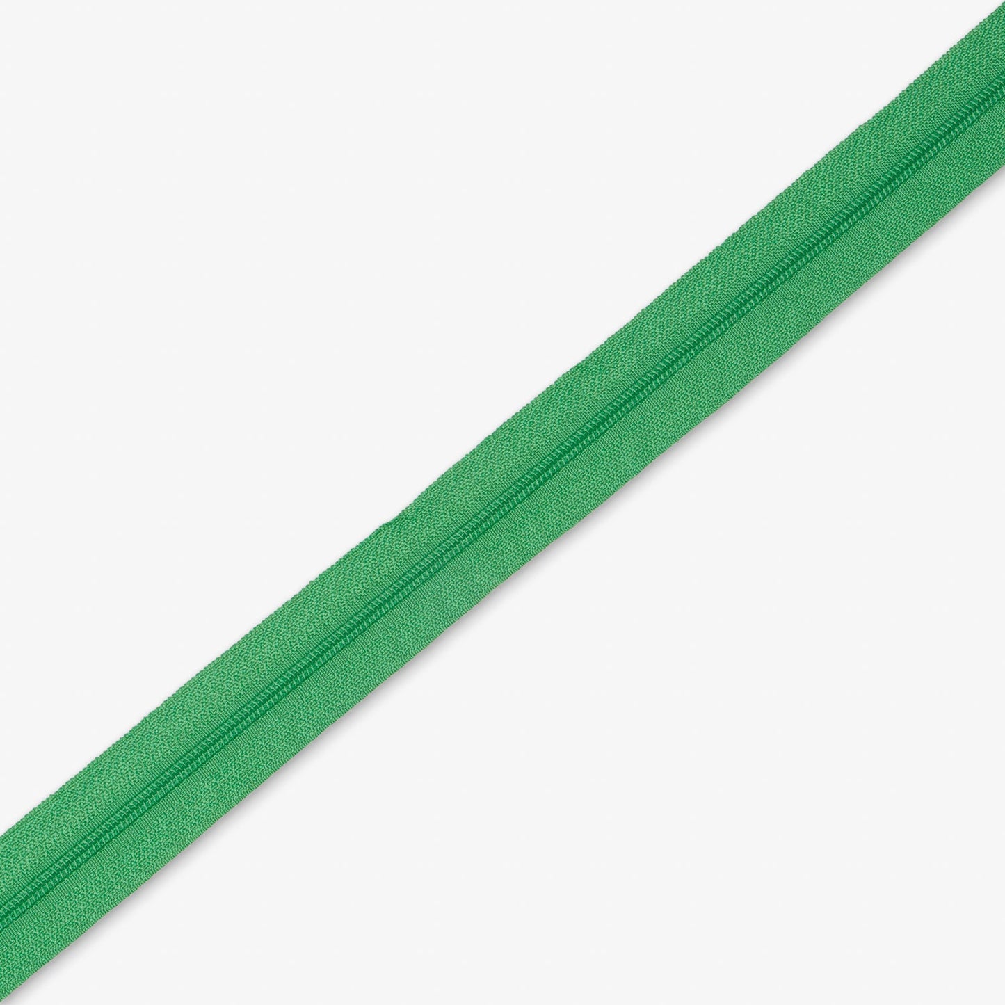 Zip Chain Type 3 Apple Green C231 - Ragland Fabrics