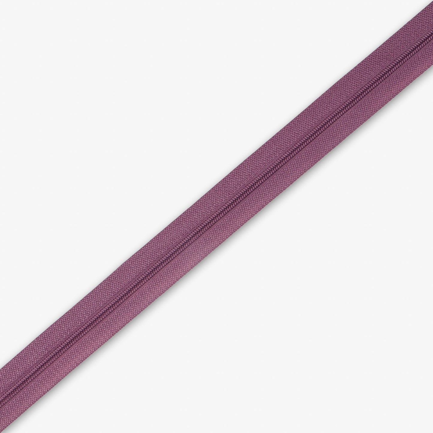 Zip Chain Type 3 Grape C174 - Ragland Fabrics
