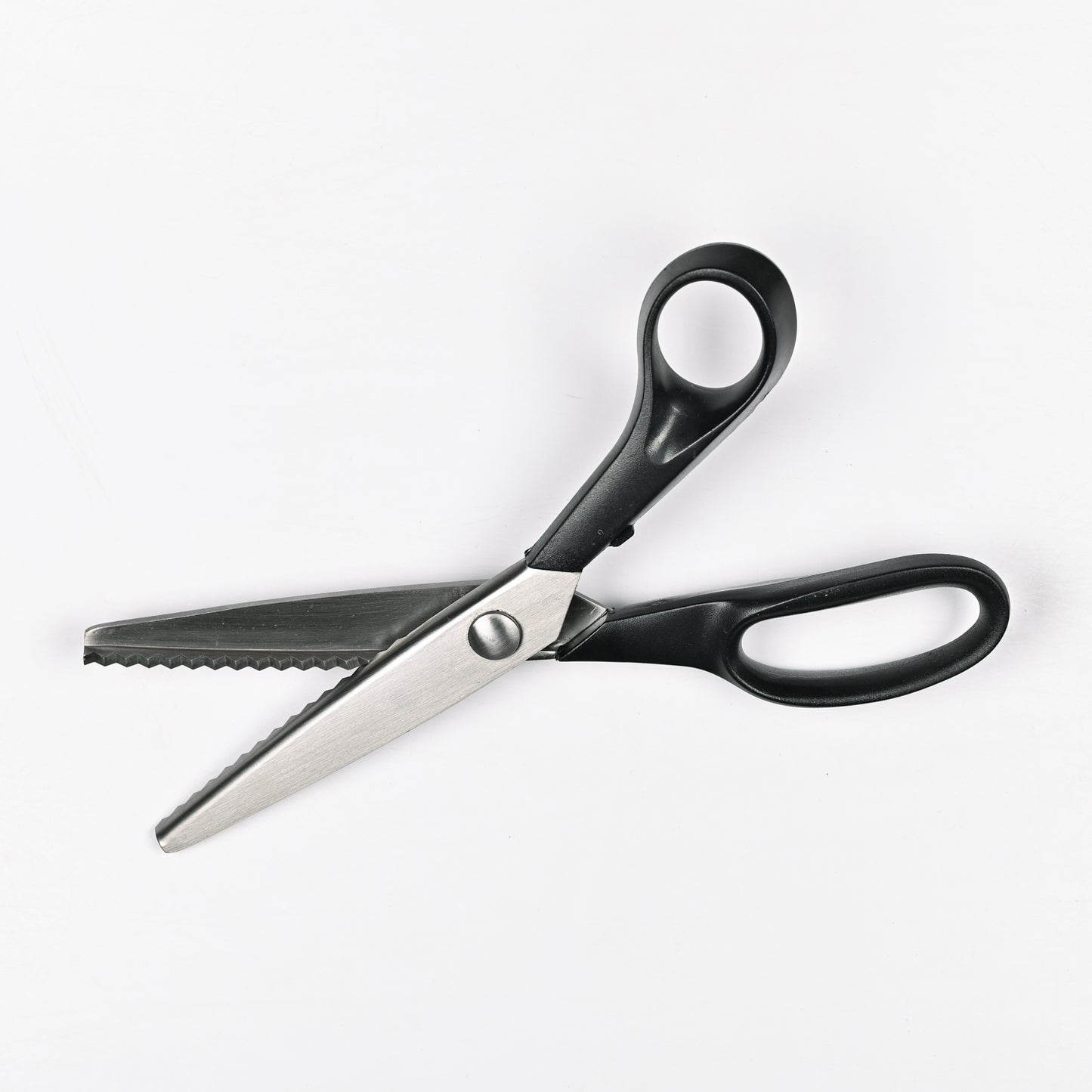 Pinking Shear 9" B4715