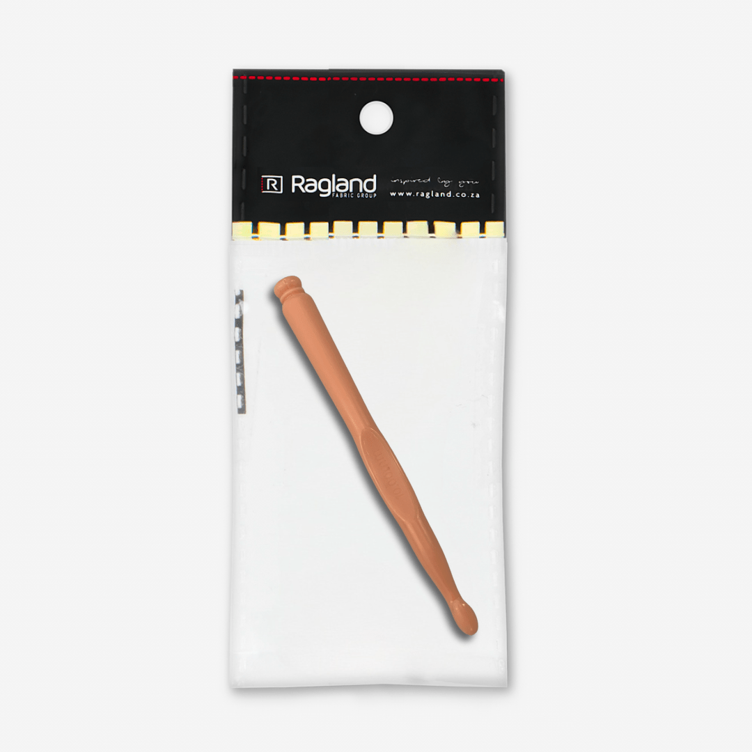 Plastic Crochet Hook | 10mm - Ragland Fabrics