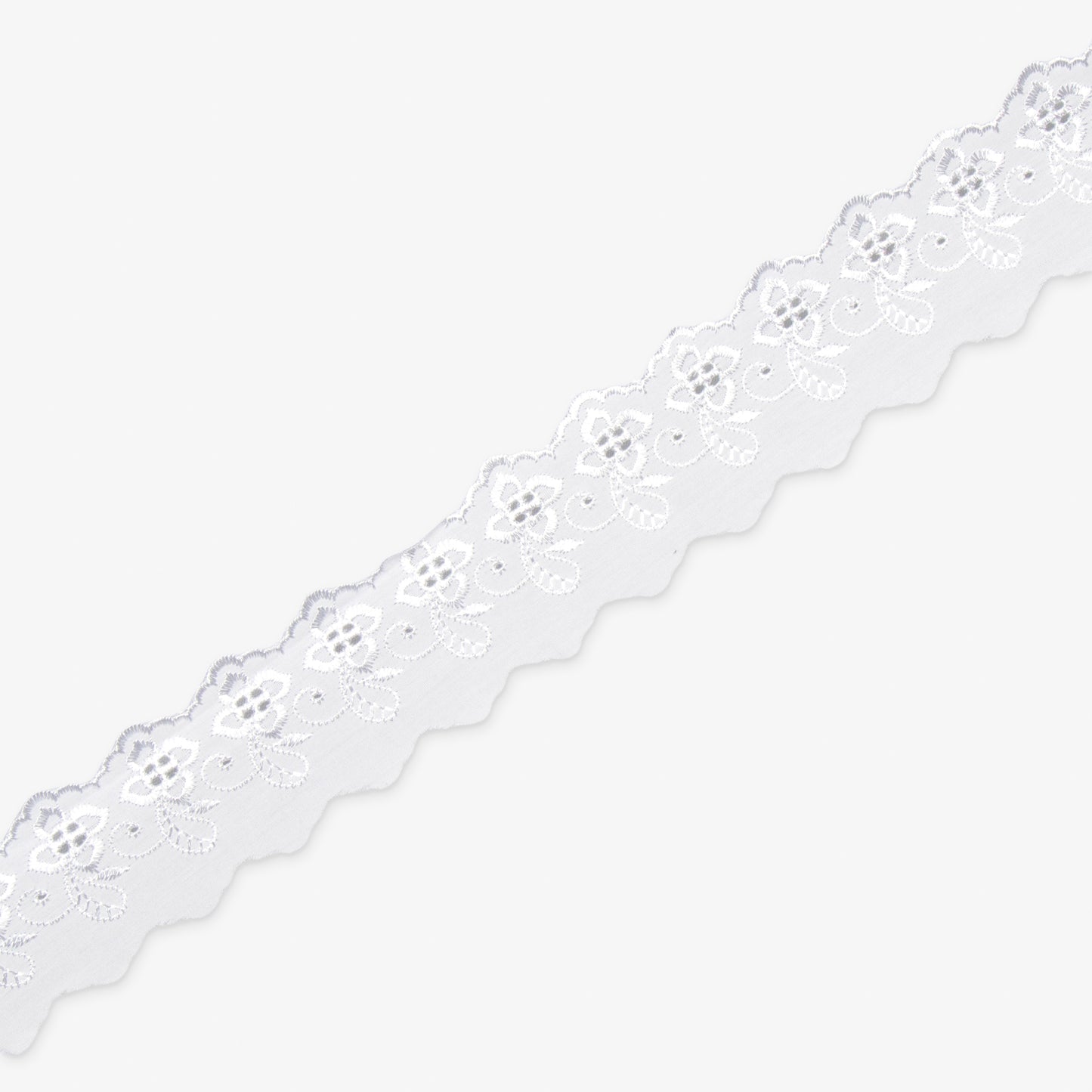 Lace Anglaise White Art. (YA55A)