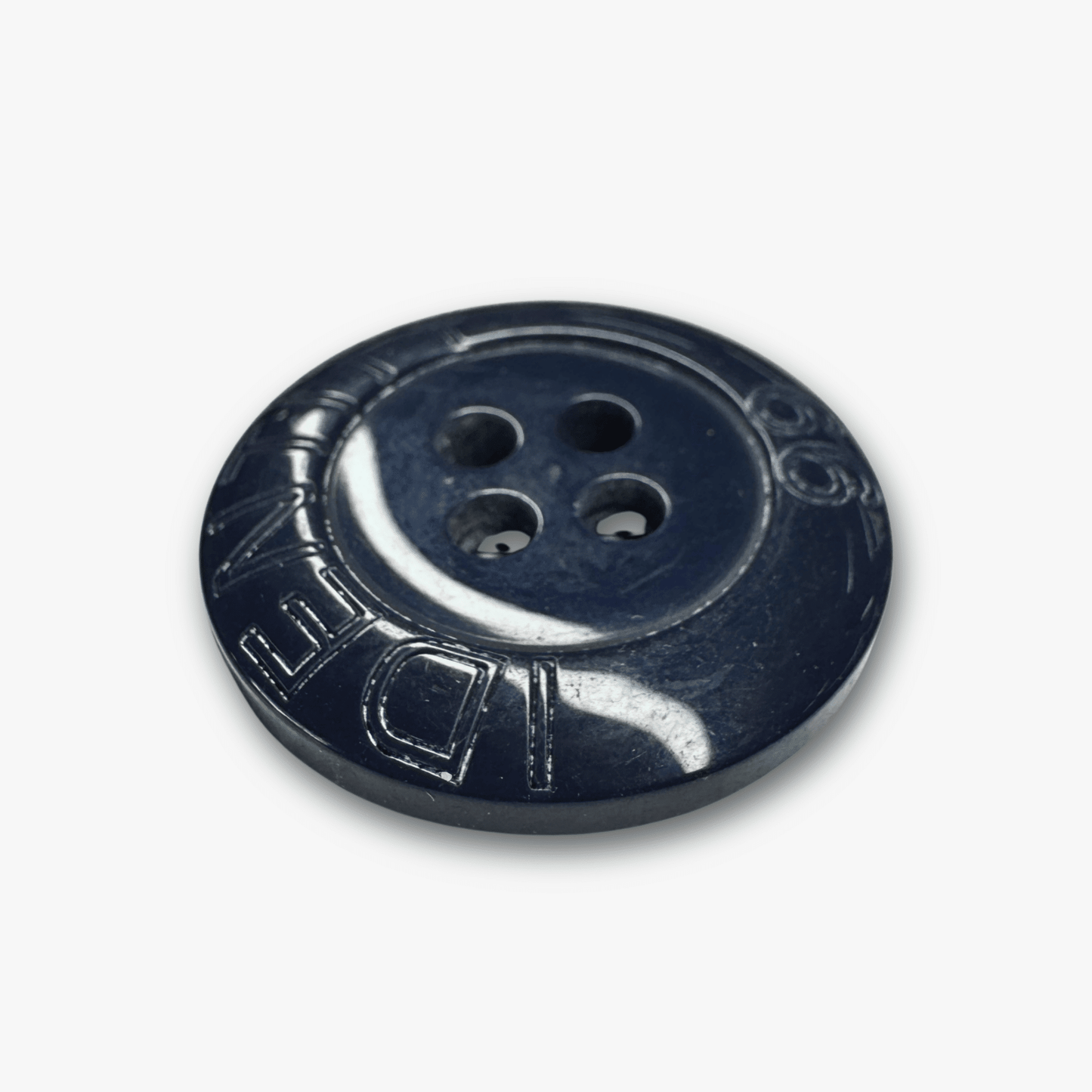 Button Identity 66 32mm - Ragland Fabrics