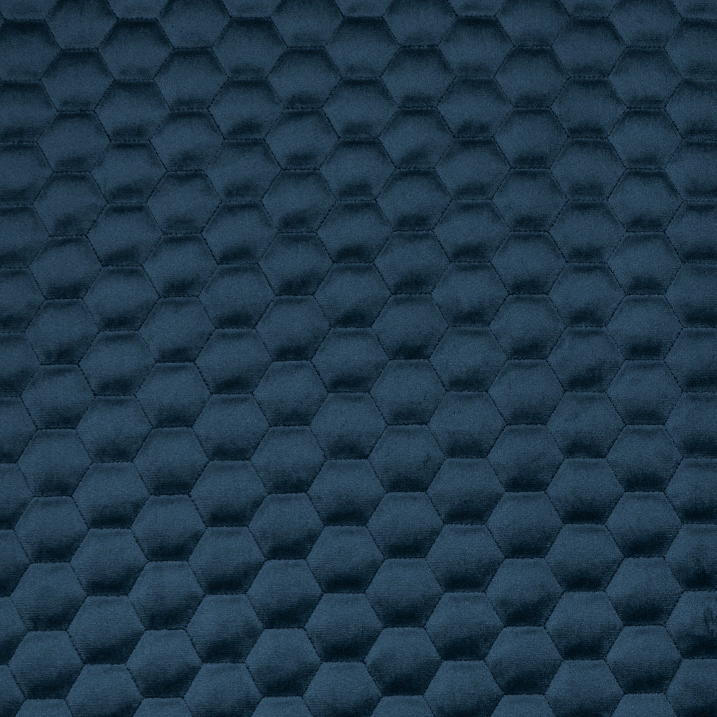 Bellahex Quilted Velvet 140cm Salute