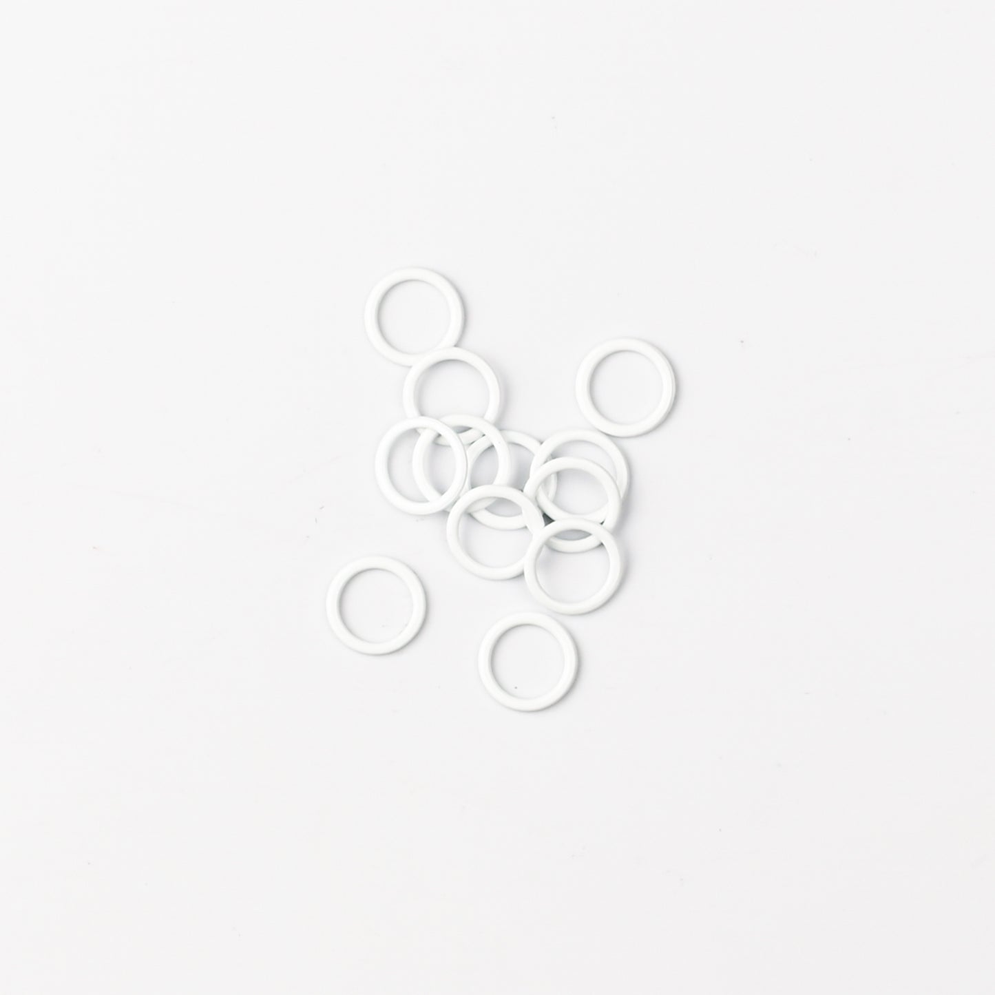 Bra Accessories Circle 8mm Black & White - TO BE DISCONTINUED