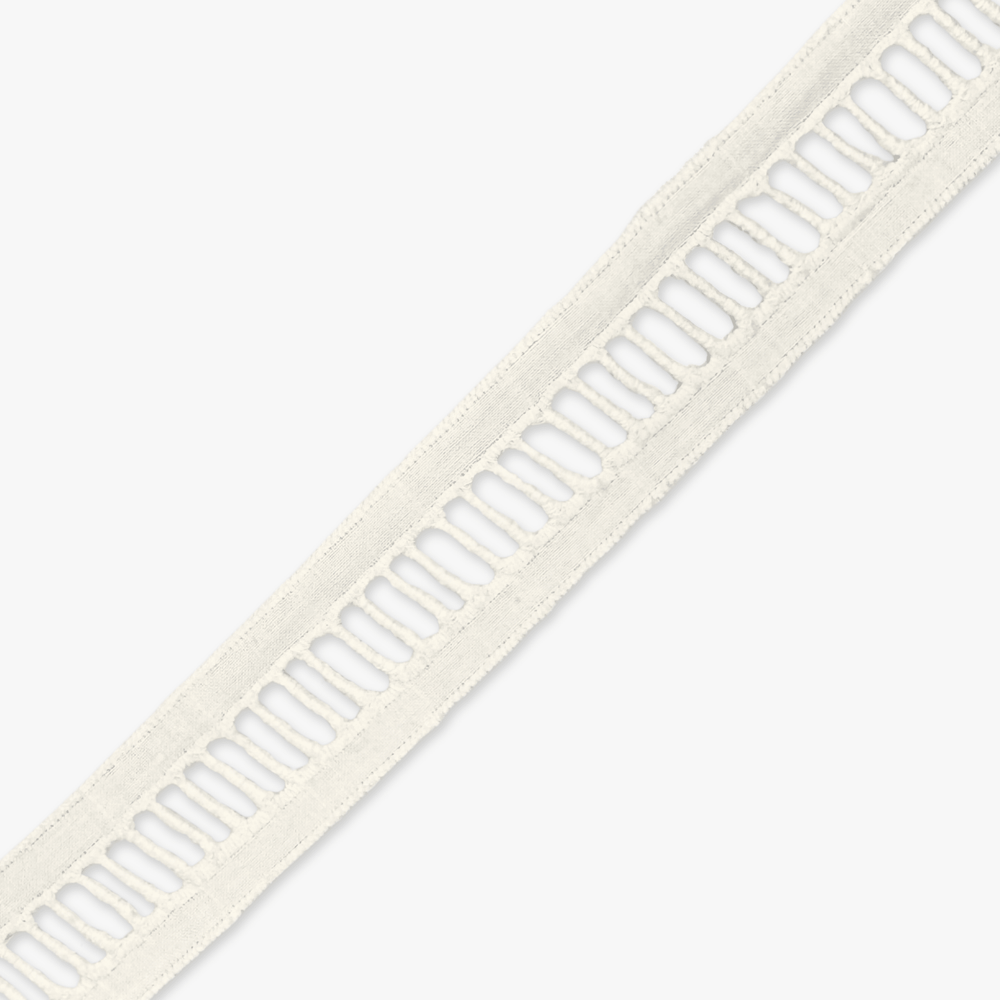 Lace Anglaise Cream (YA19) - Ragland Fabrics